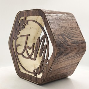 Bosca sínithe adhmaid